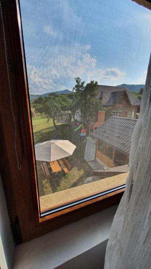 Hotel Popasul Galesean Galesu Esterno foto
