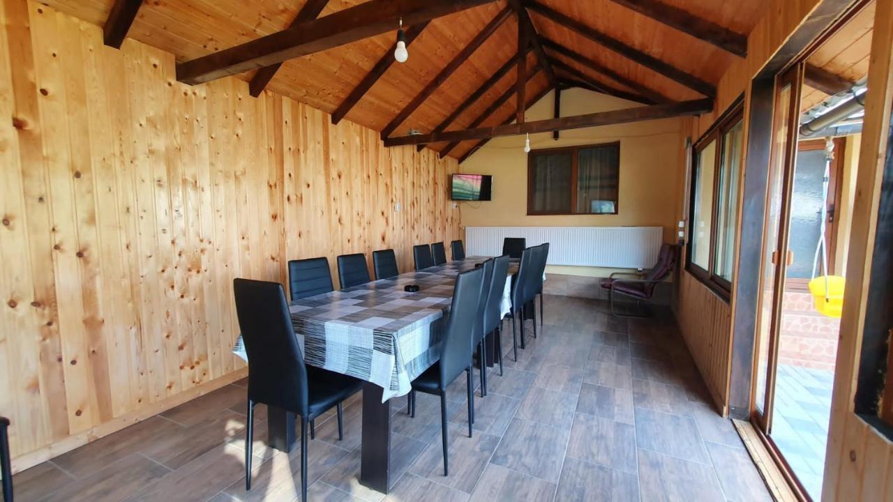 Hotel Popasul Galesean Galesu Esterno foto